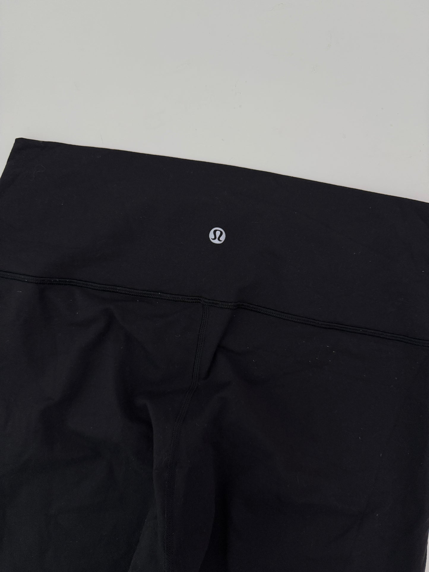 lululemon black wunder under high rise leggings (size 10, 25")