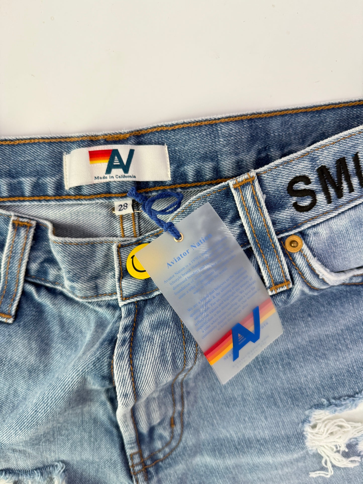 Aviator Nation mid rise rocker cowgirl keep smiling denim shorts (size 29)