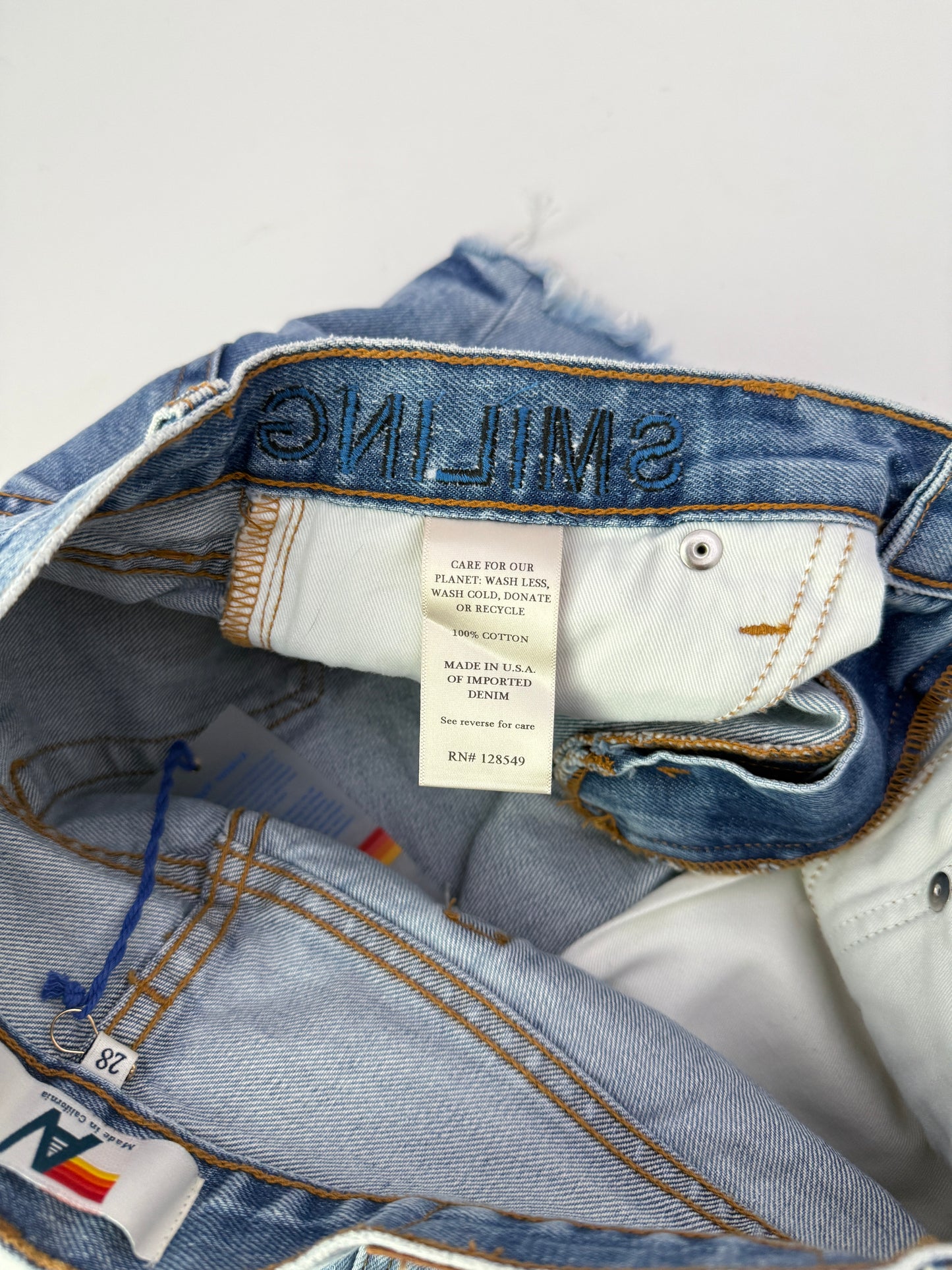 Aviator Nation mid rise rocker cowgirl keep smiling denim shorts (size 29)