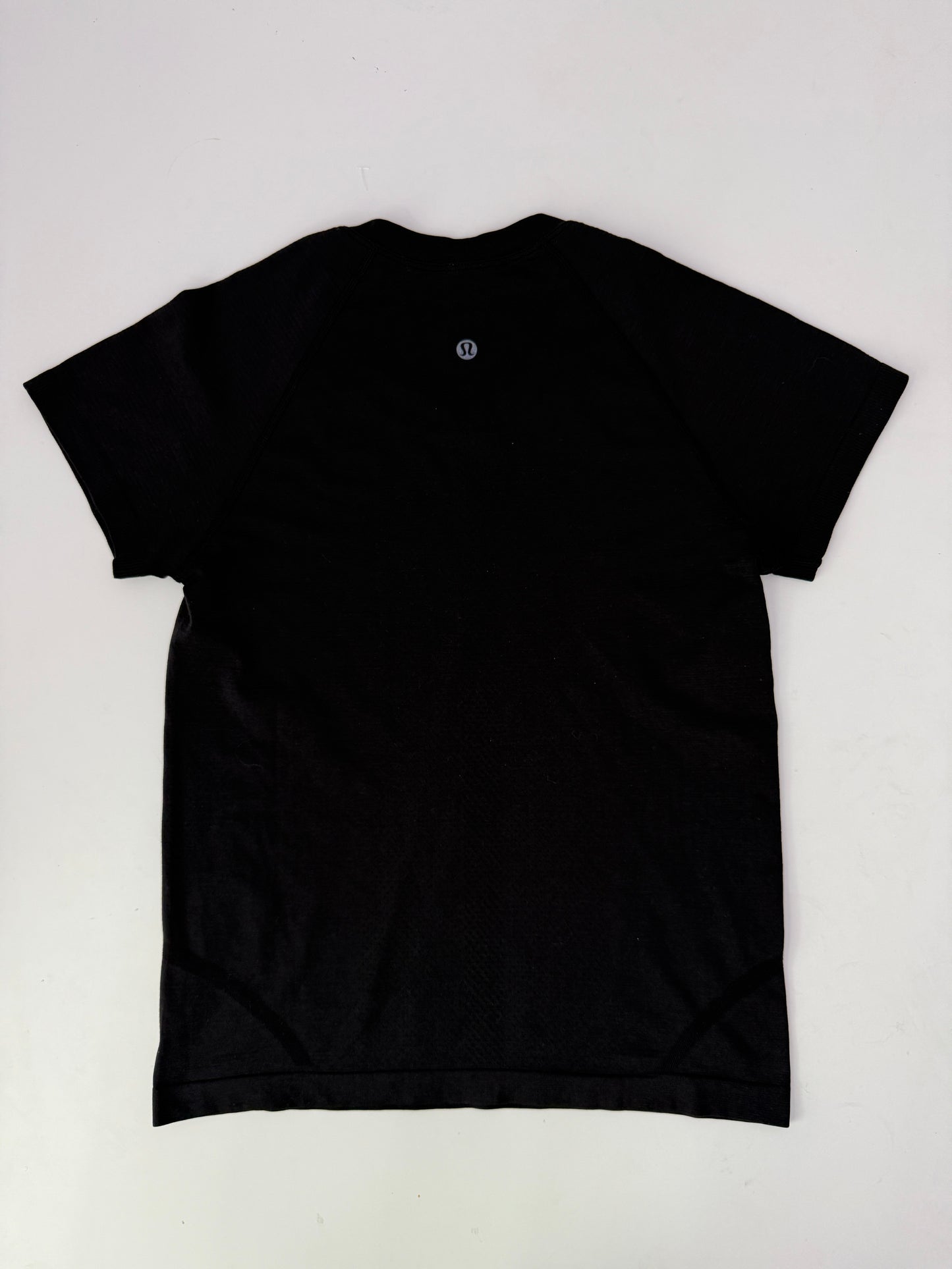 lululemon black swiftly tech - race length (size 6)