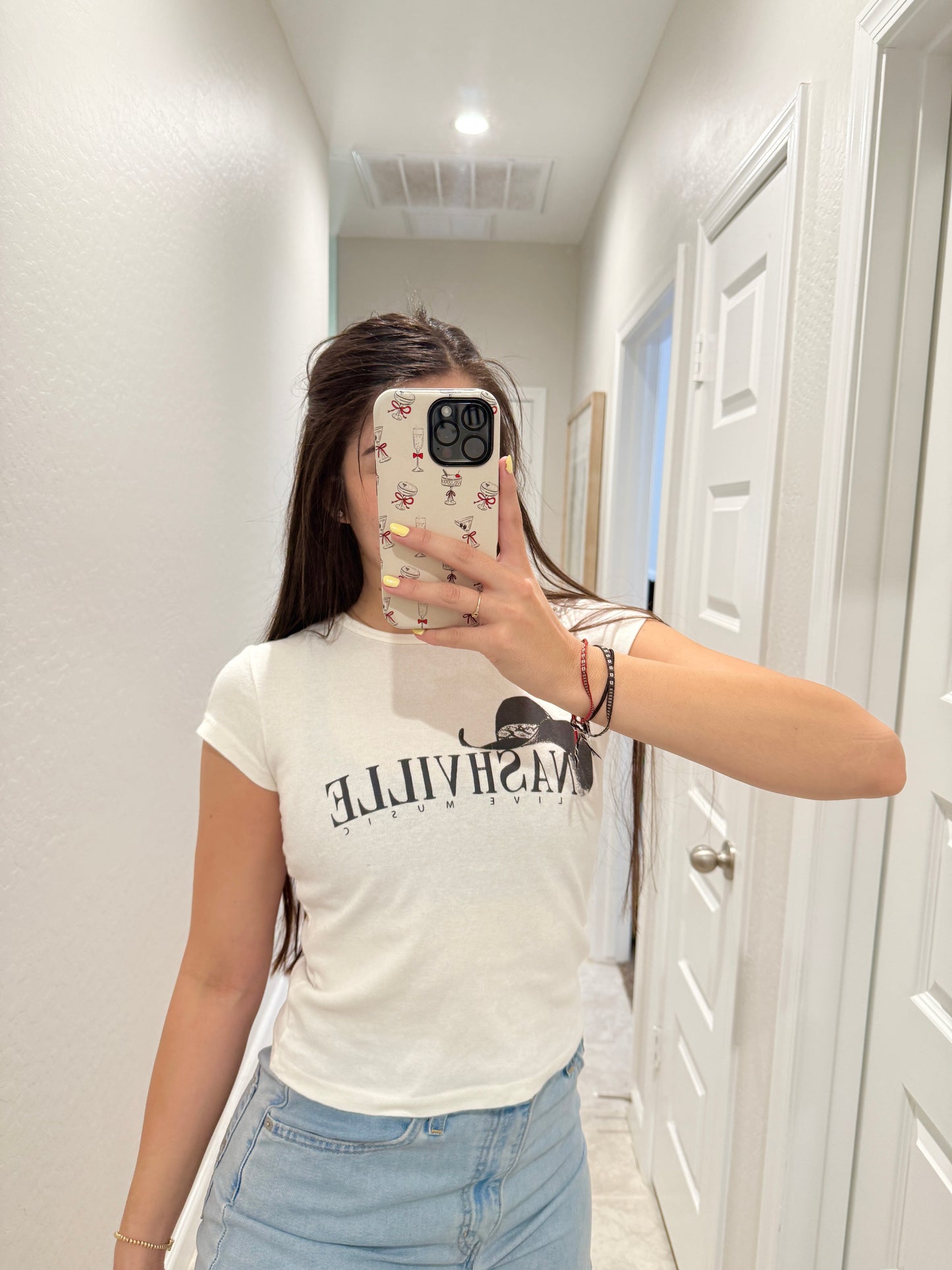 brandy melville Nashville graphic tee (fits like a small)