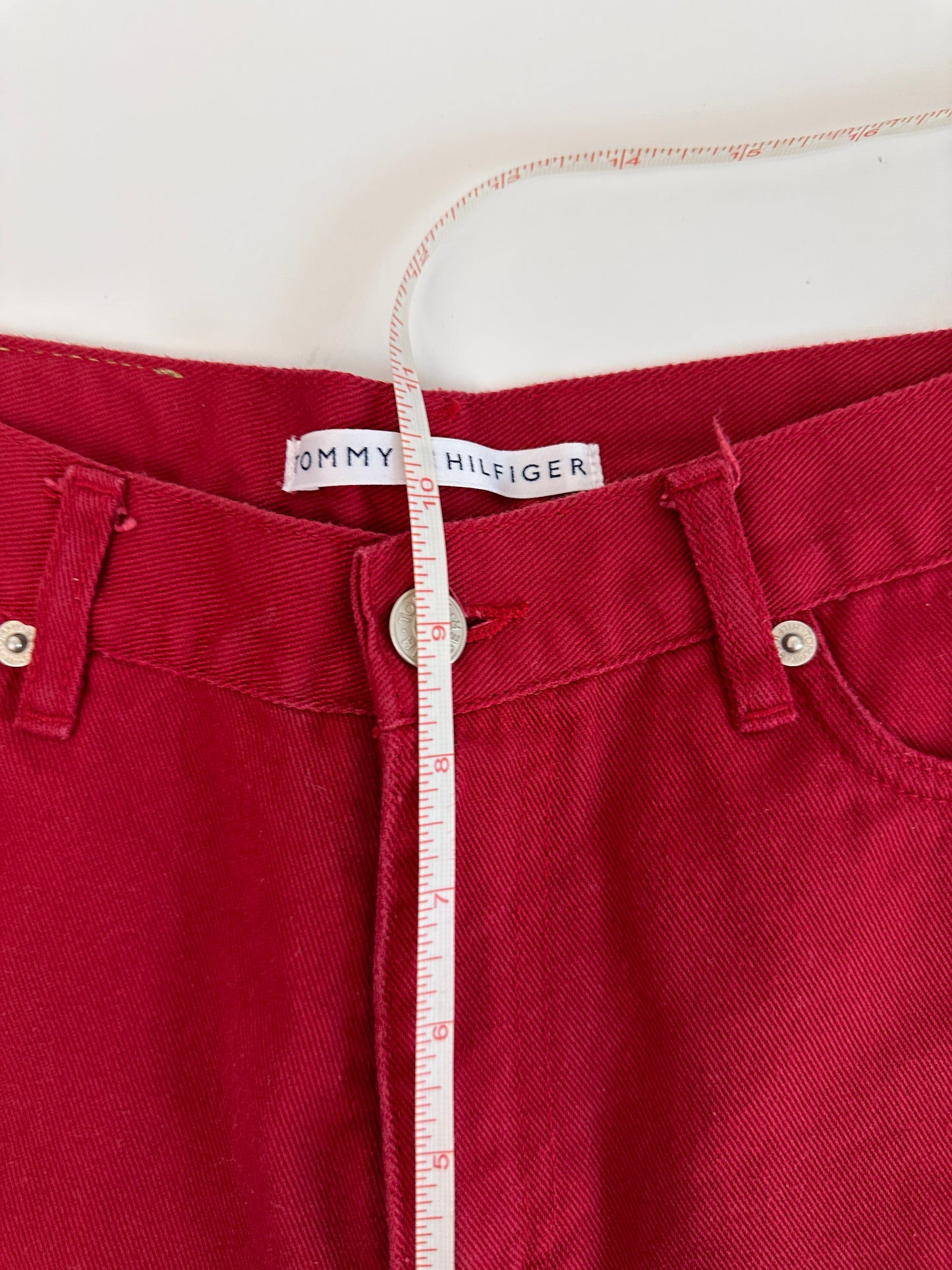 vintage red tommy hilifiger jeans (25” waist)