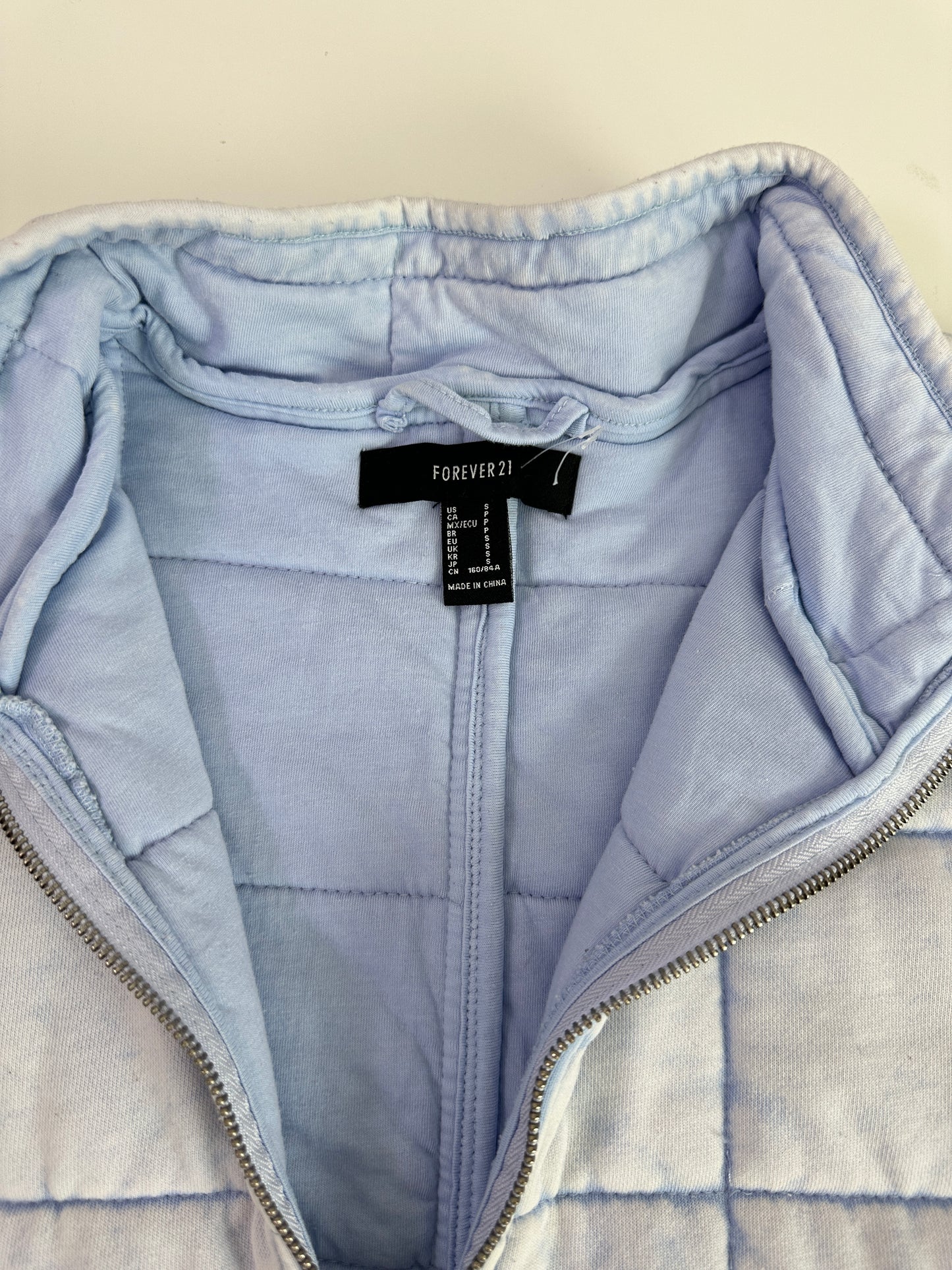 f21 quilted zip up jacket (size small)