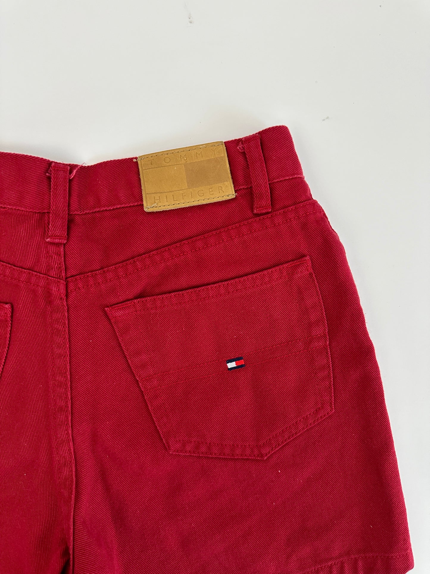 vintage red tommy hilifiger jeans (25” waist)