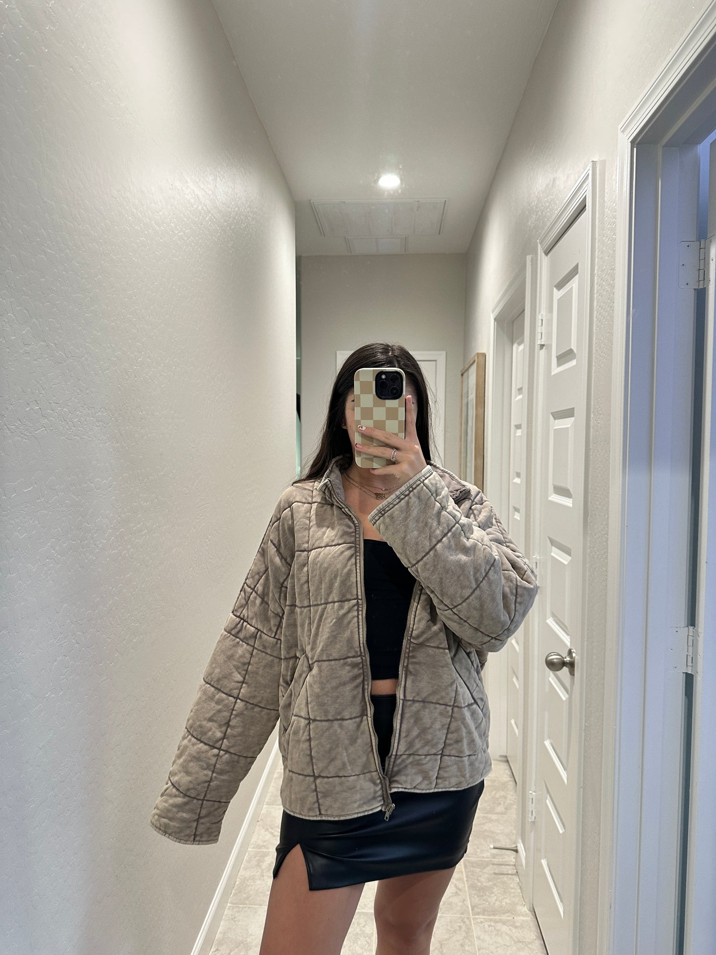 f21 quilted zip up jacket (size large)