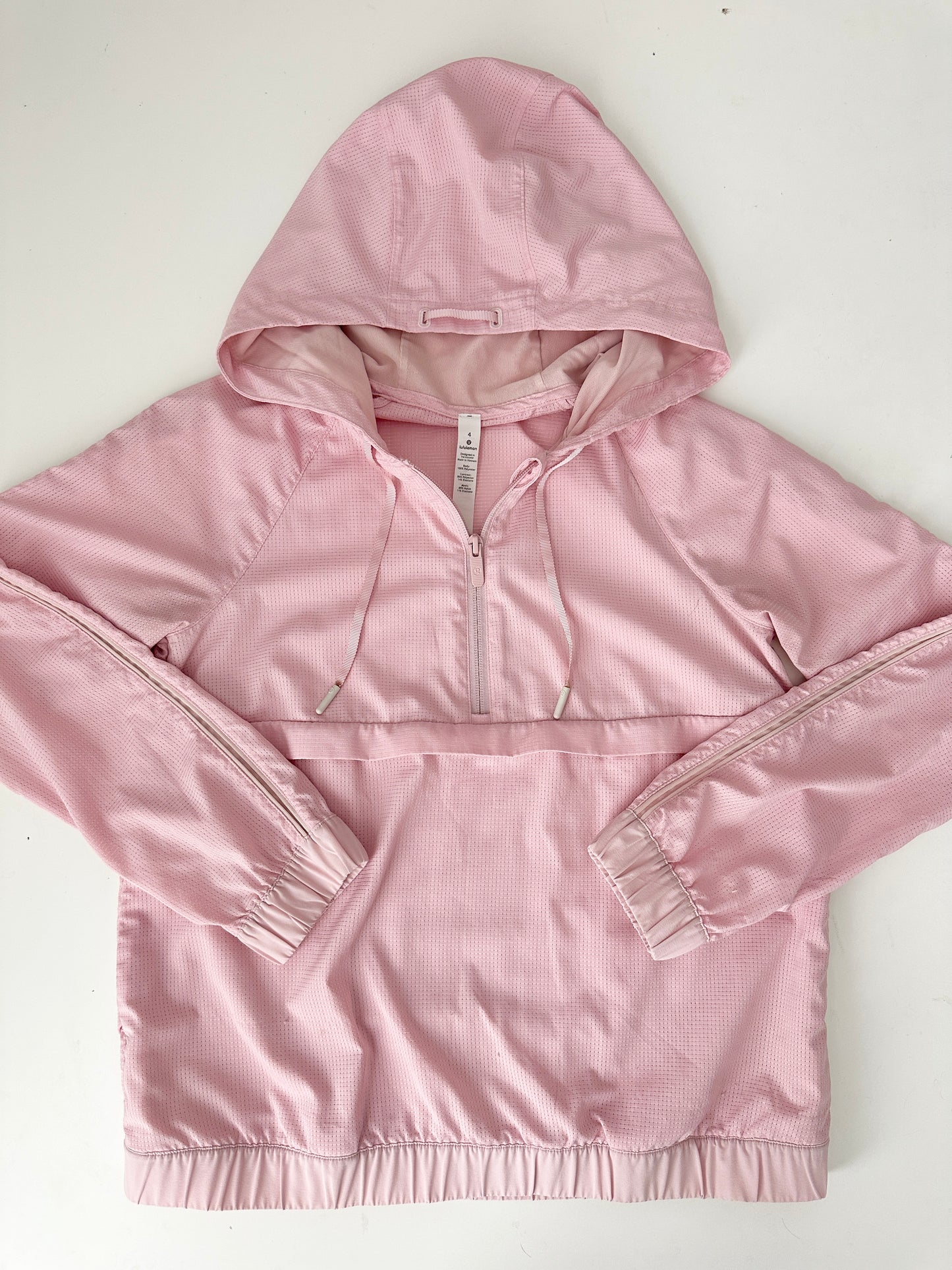 lululemon pink packable pack light pullover 1/2 zip (size 4)