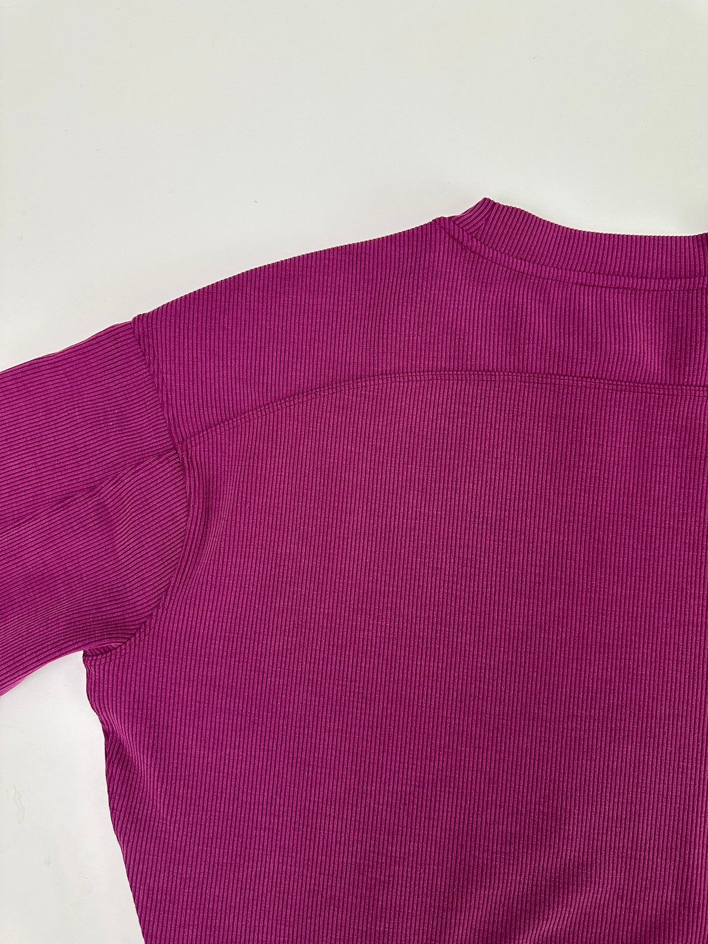 lululemon softstreme ribbed cropped crewneck (size 2)