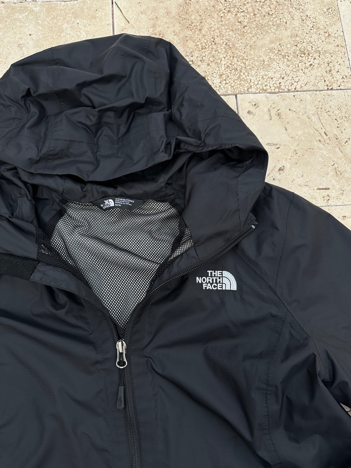 North Face dry-vent rain jacket (size medium)