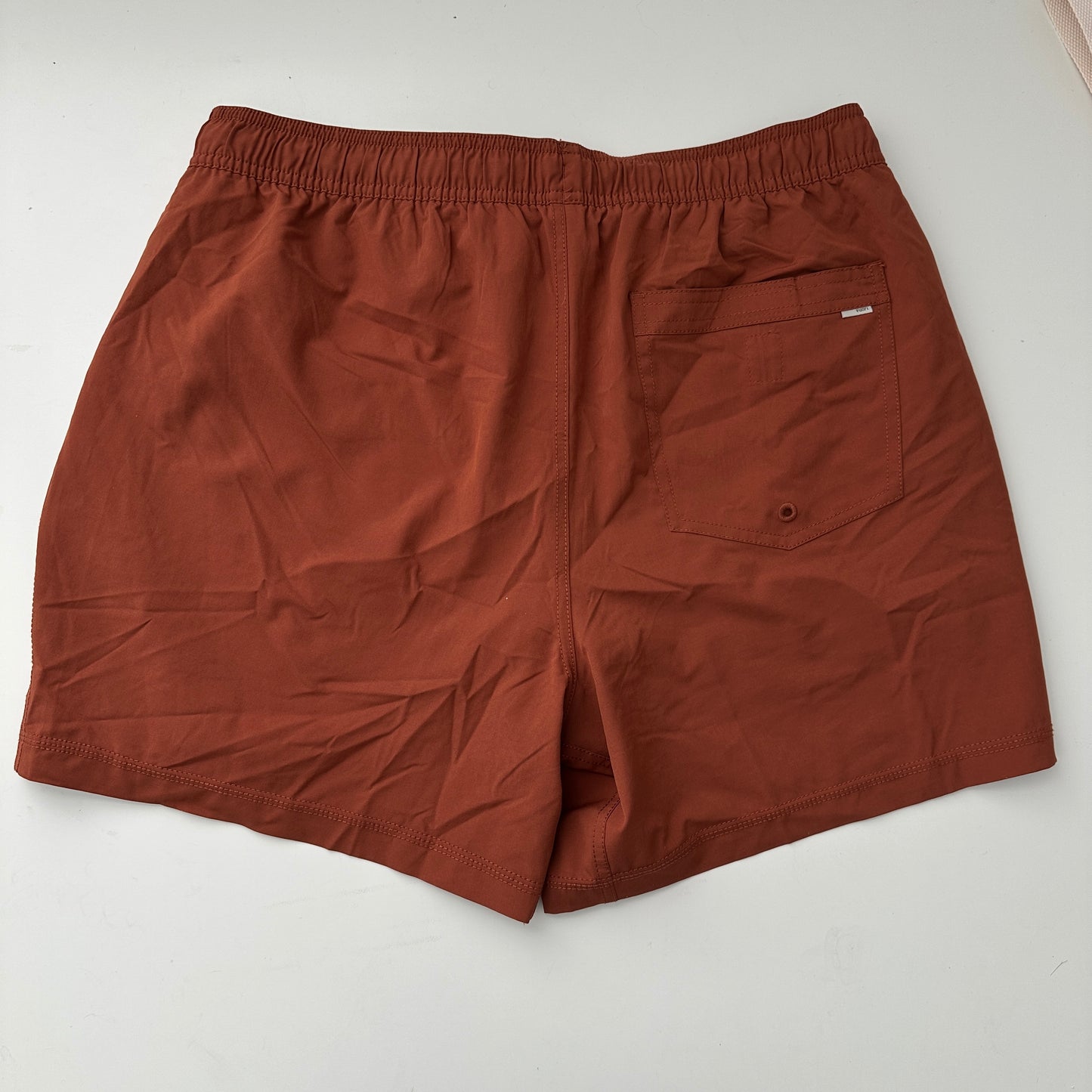 vuori men's kore short (size large)