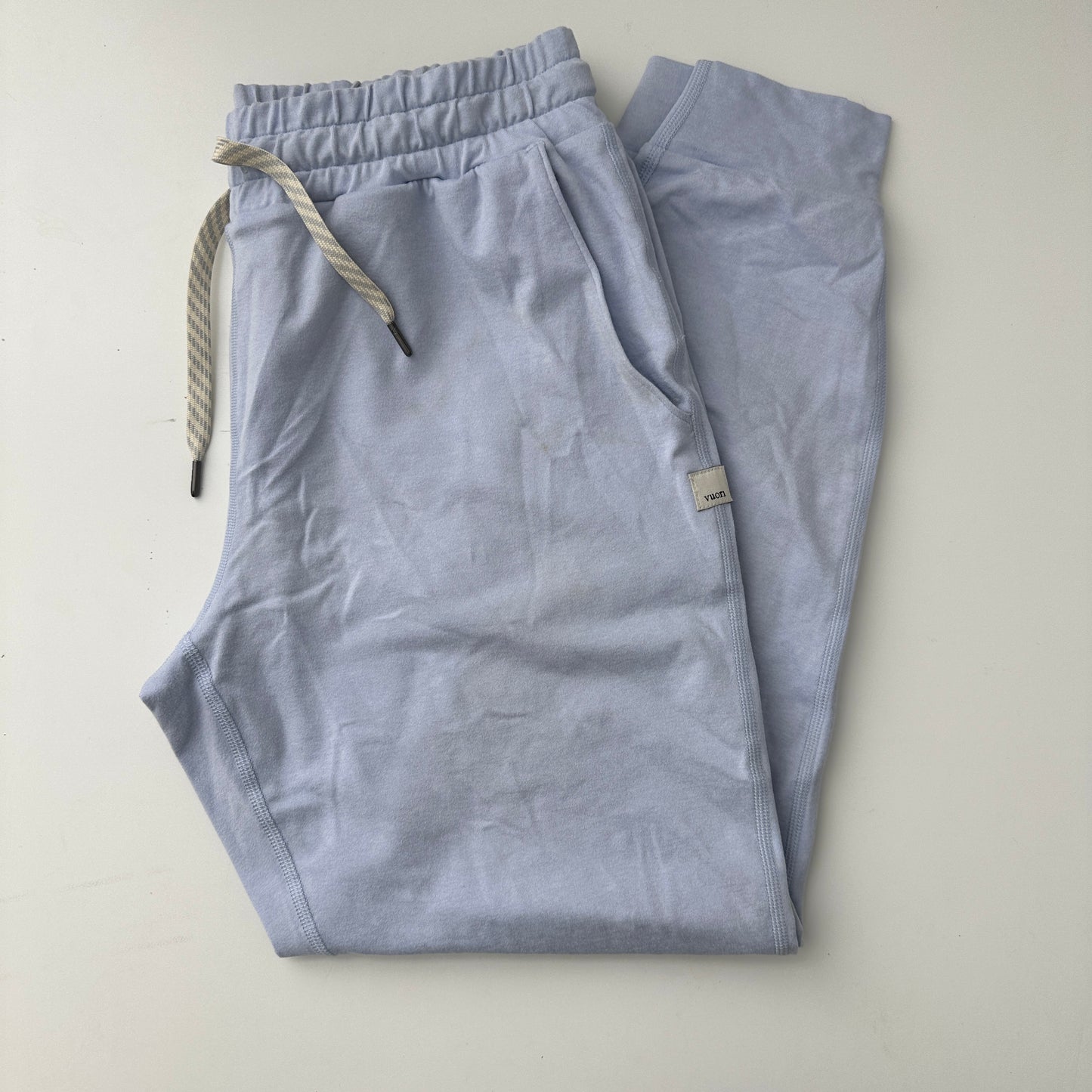 vuori performance jogger (size XS)