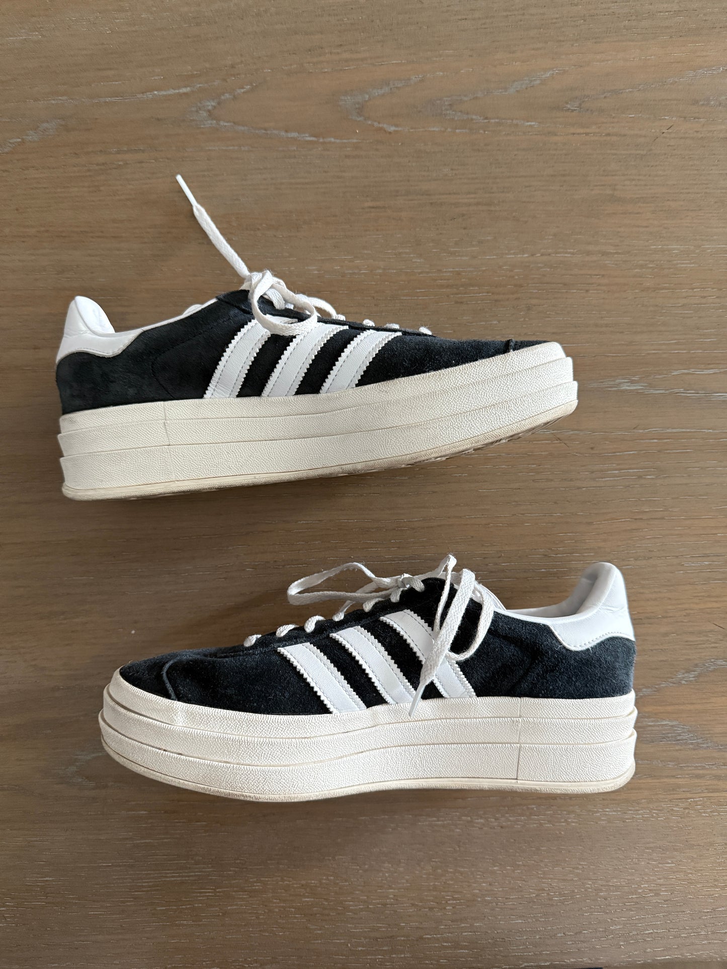Adidas navy gazelle platform shoes (W8.5)