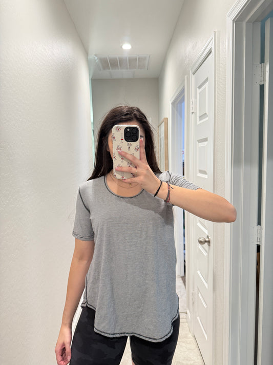 lululemon striped cotton tee (size 8)