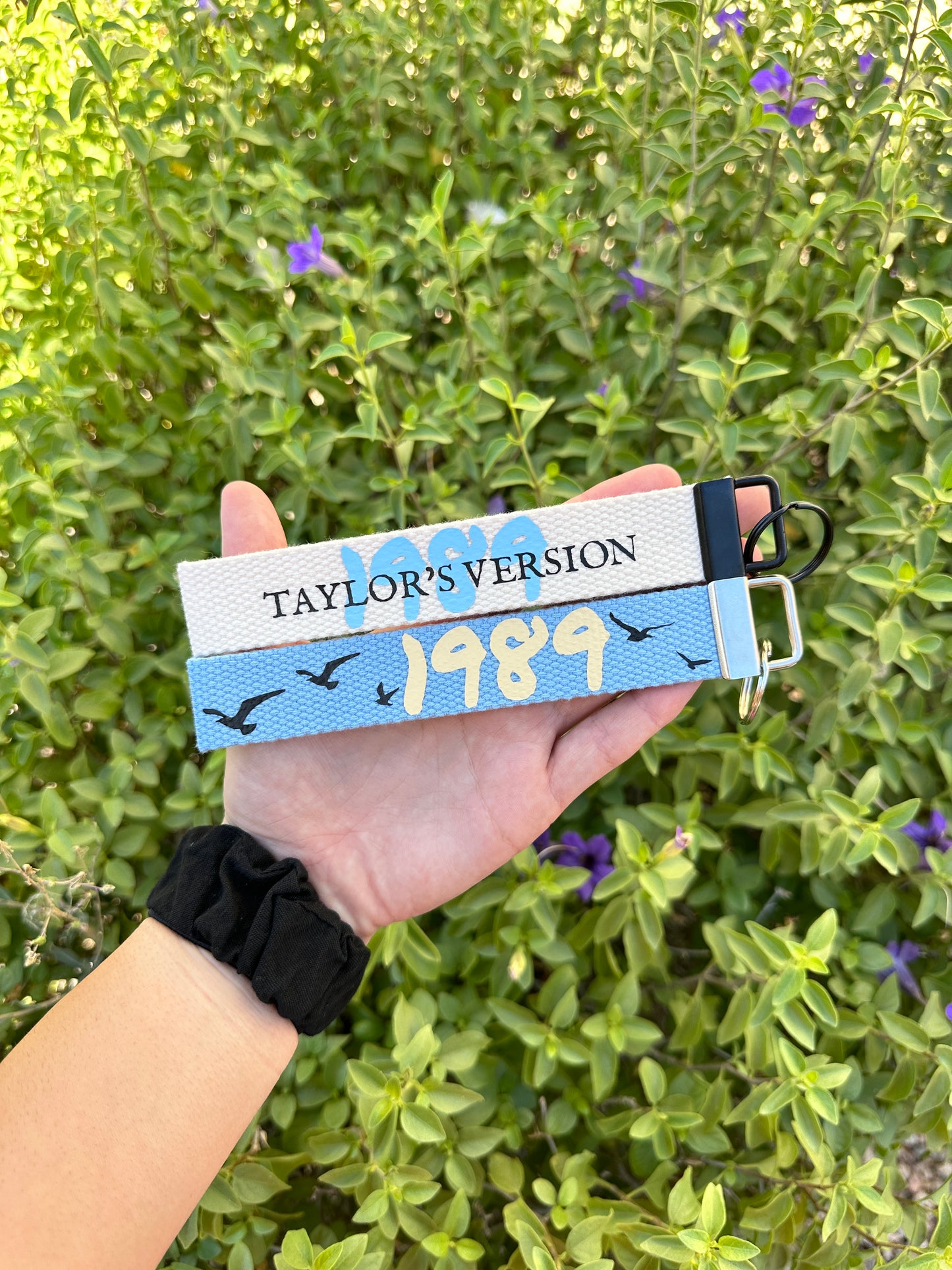 1989 taylor swift wristlet (customizable)