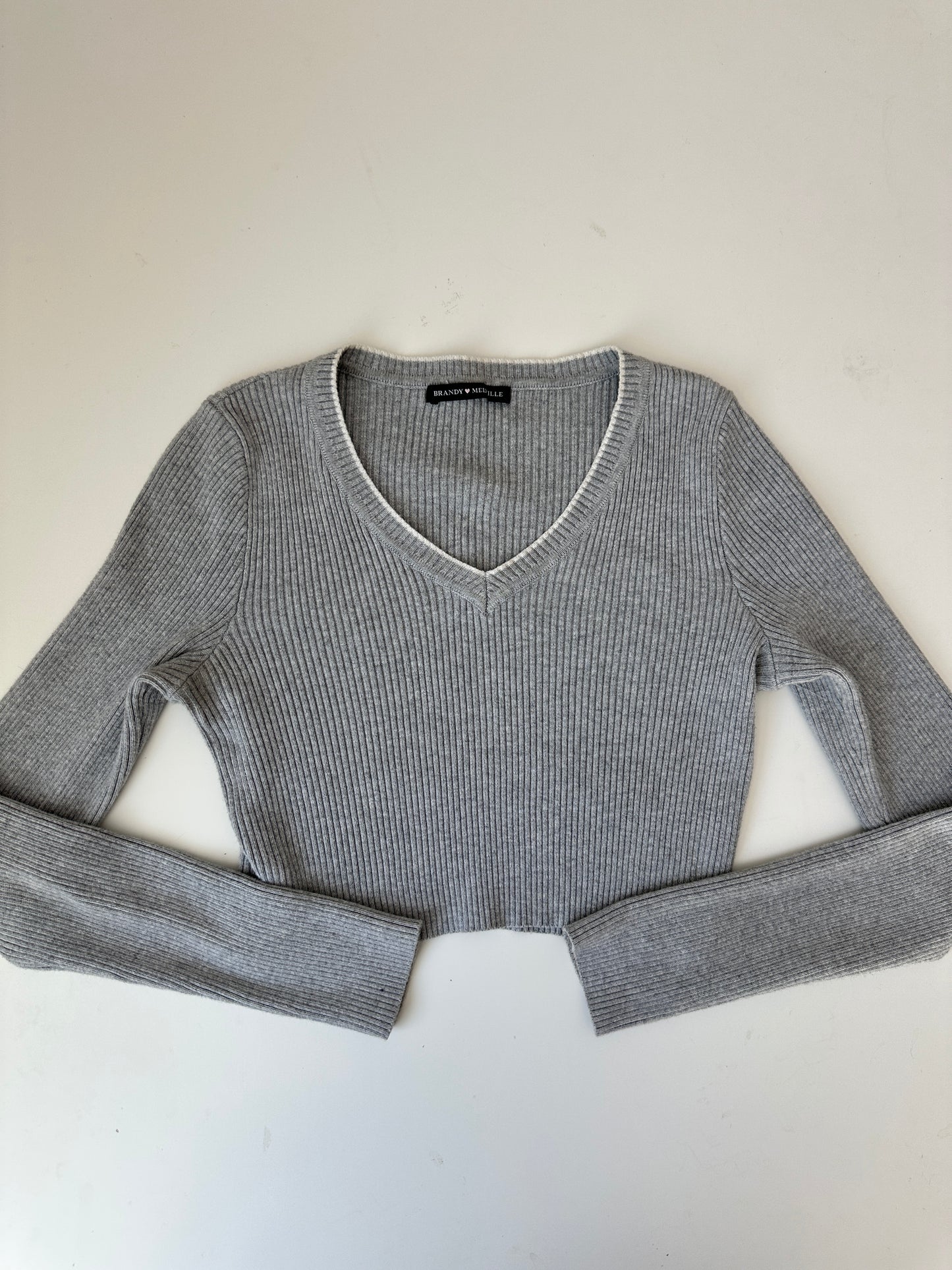 brandy melville grey ribbed sweater (one size - size small)